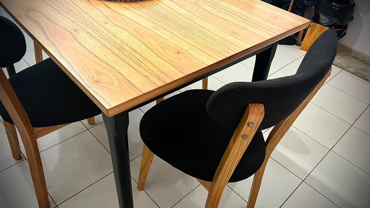 Juego de comedor (Mesa y sillas) en paraíso combinado con negro (mesa extensible + 6 sillas)
