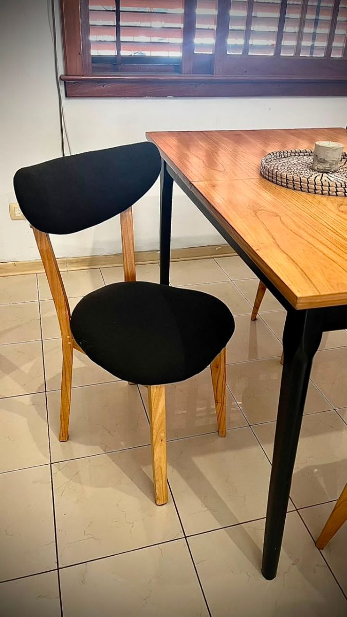 Juego de comedor (Mesa y sillas) en paraíso combinado con negro (mesa extensible + 6 sillas)