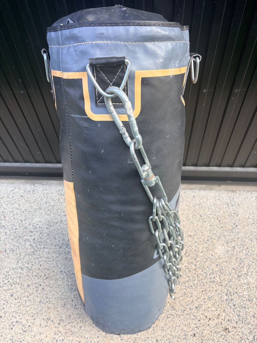 Bolsa boxeo 90cm Cadena Box Lona reforzada color negro