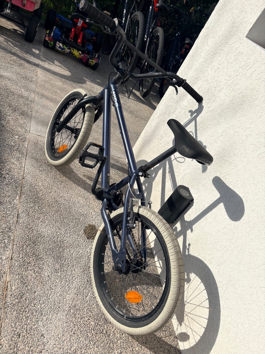 Bicicleta BMX Decatlón