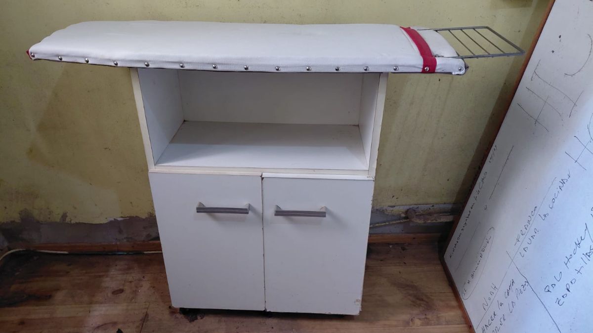 Mueble para planchar