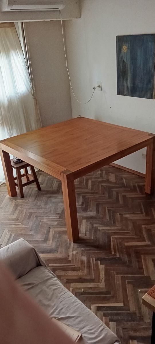 Mesa Cuadrada Madera Paraiso