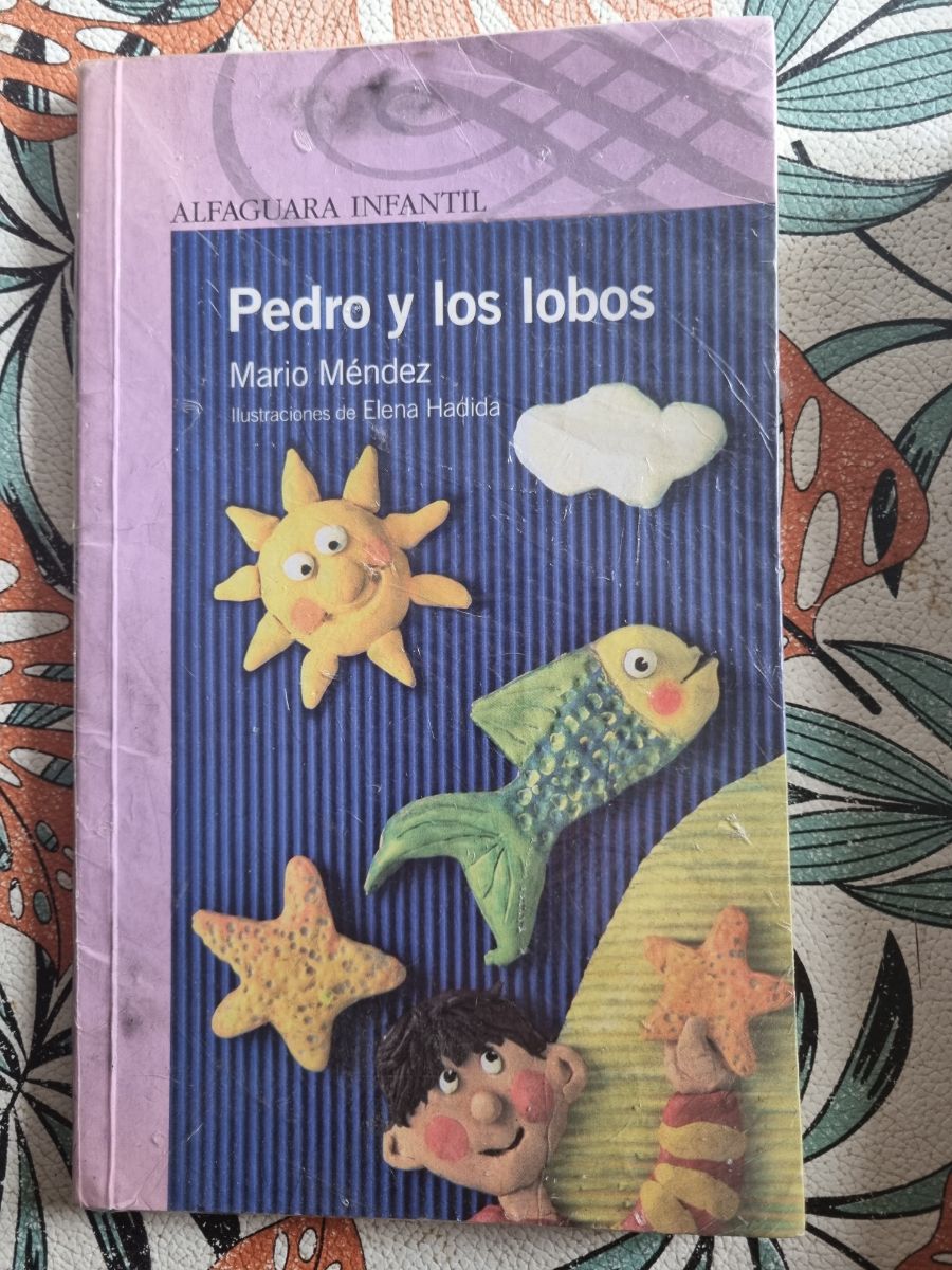 Libro pedro y los lobos