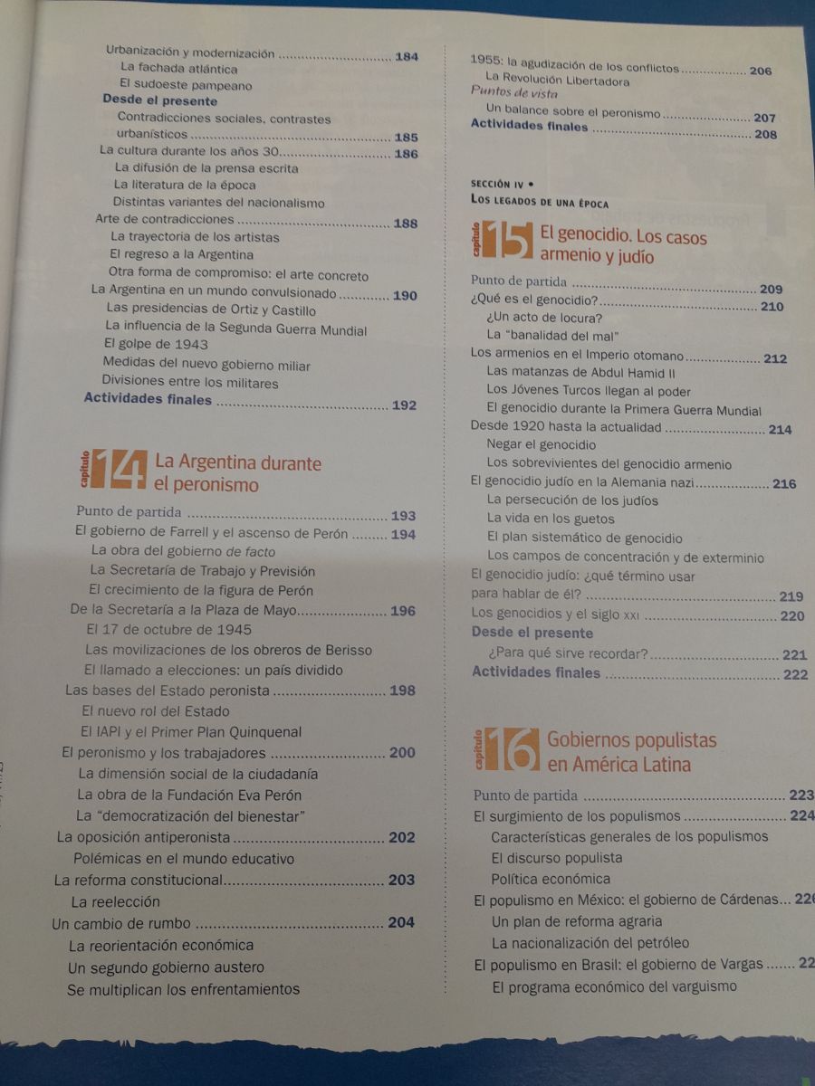 Libro educativo "Historia. El mundo en guerra y la Argentina. Primera mitad fel siglo XX"