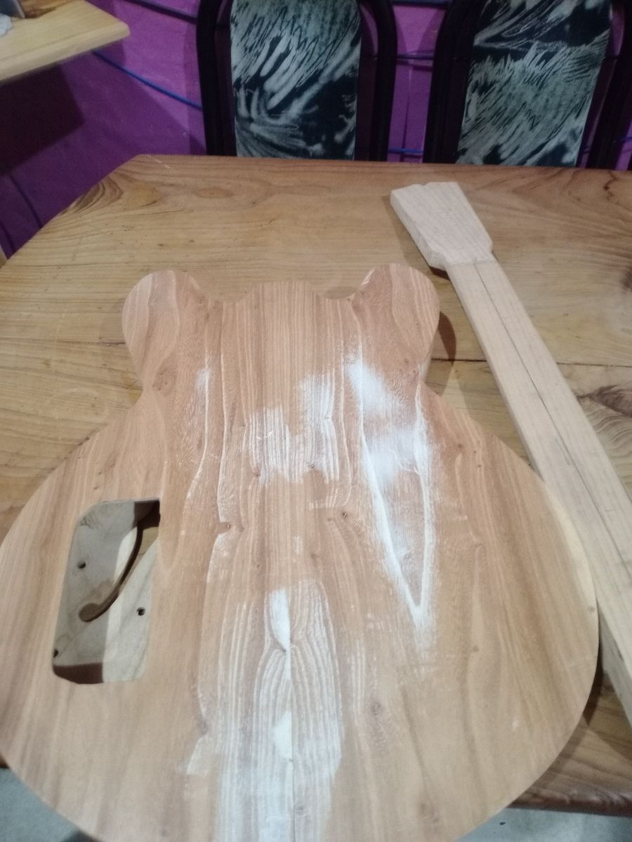 Proyecto Guitarra Gibson 335 tapa acustica plana
