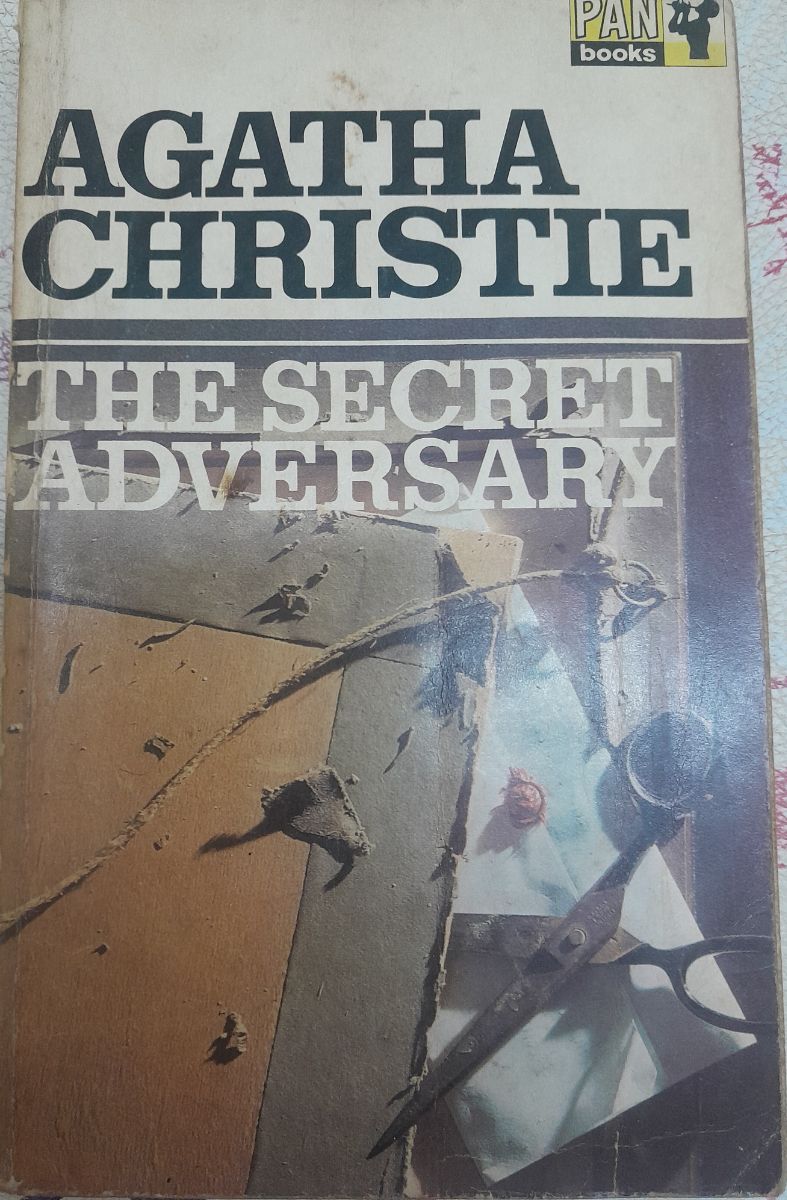 "The Secret Adversary" de Agatha Christie