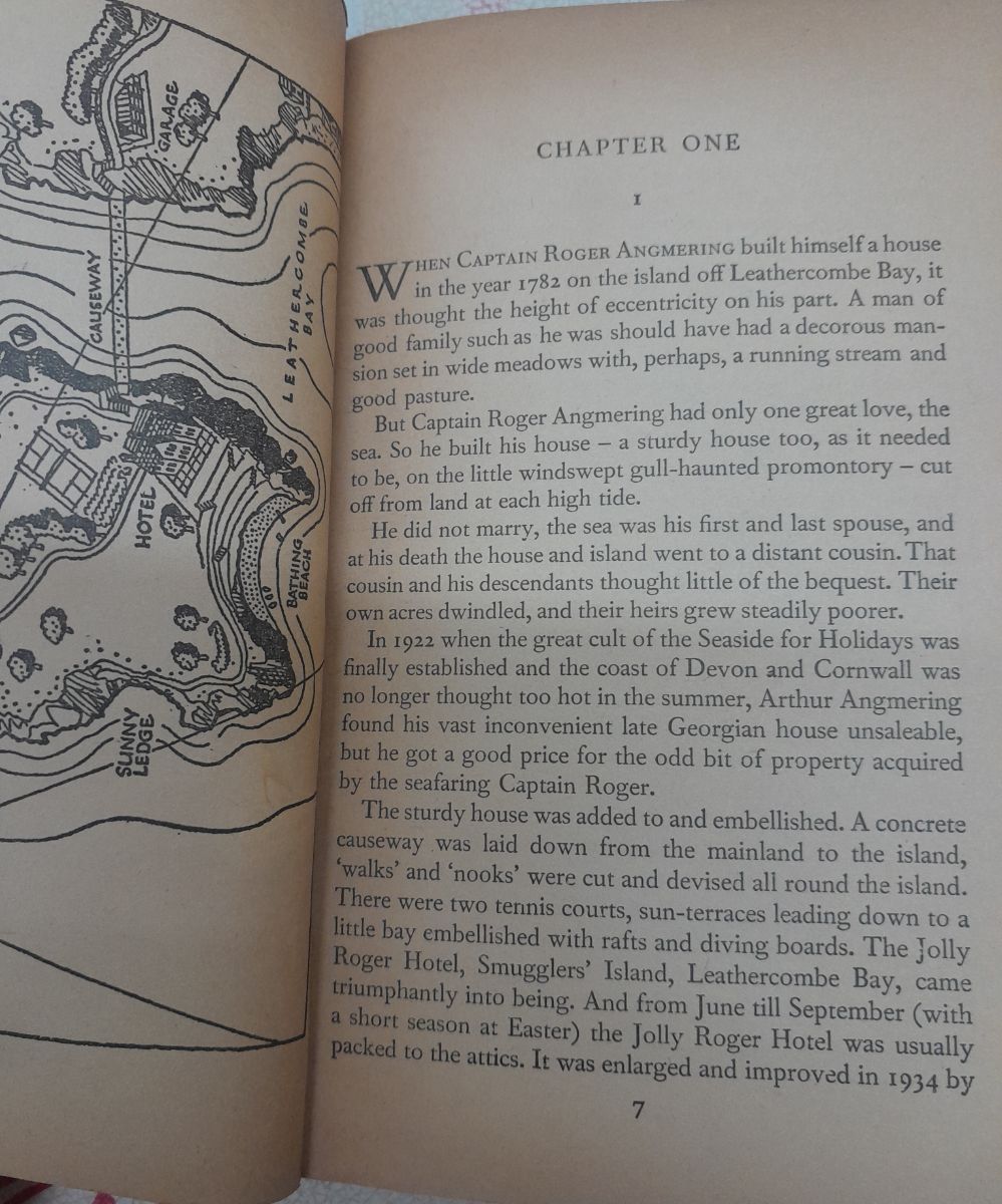 "Evil Under The Sun" de Agatha Christie