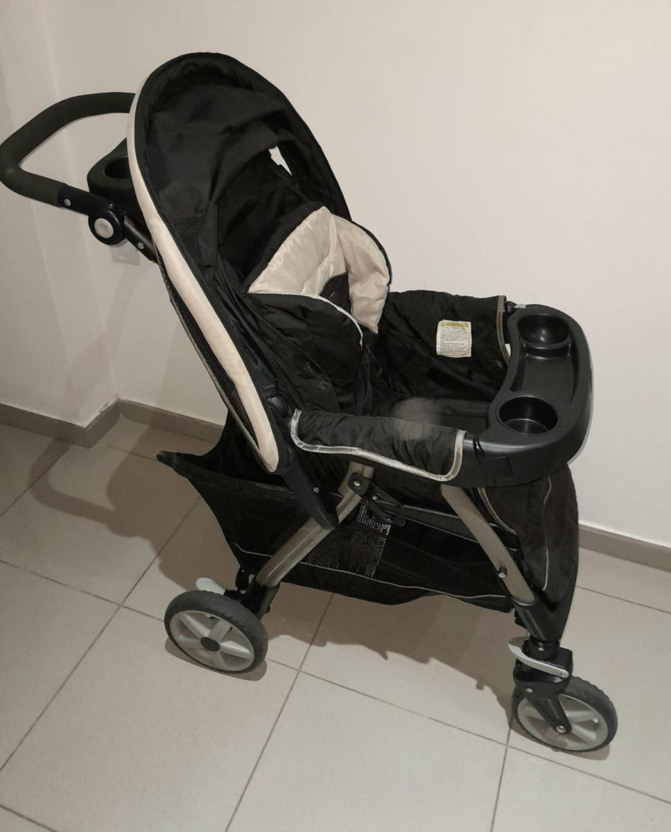 COCHECITO  DE PASEO BEBES CON HUEVITO GRACCO
