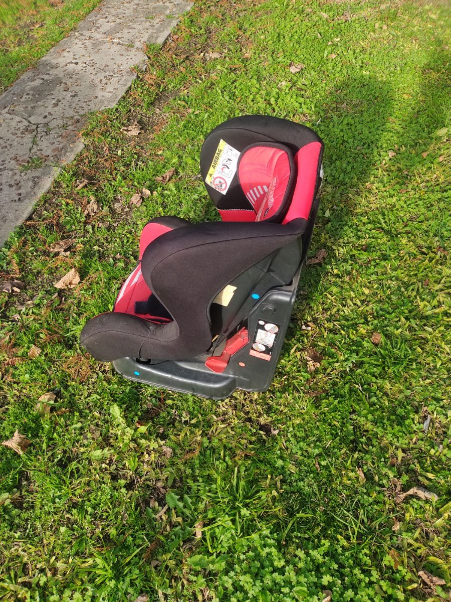 Butaca infantil para auto