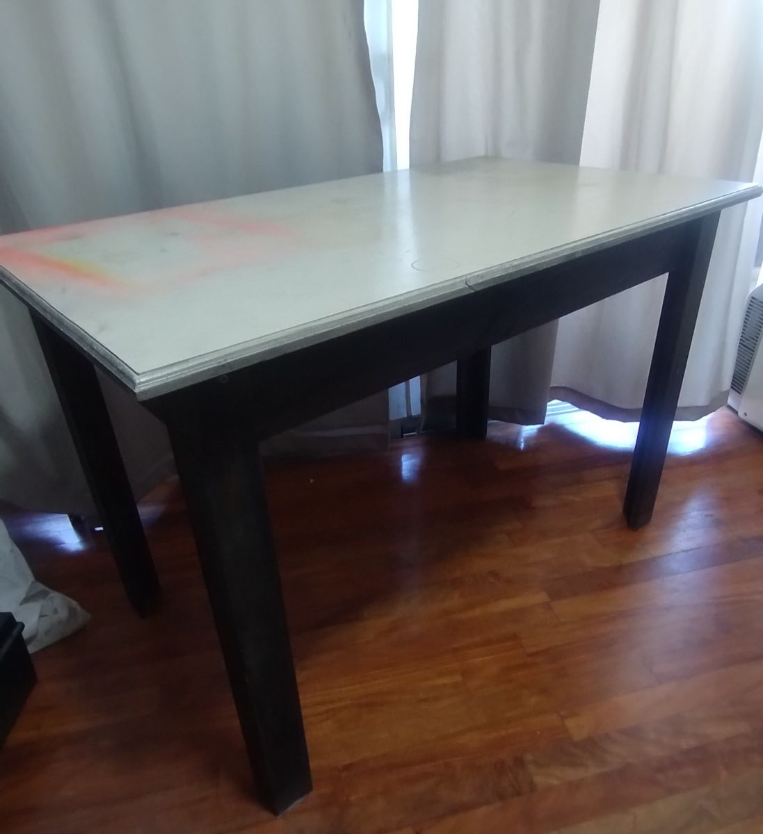 VENDO TODO! Colchón Suavegom línea Resortes Cardiff - Mesa de pino - Cómoda MDF