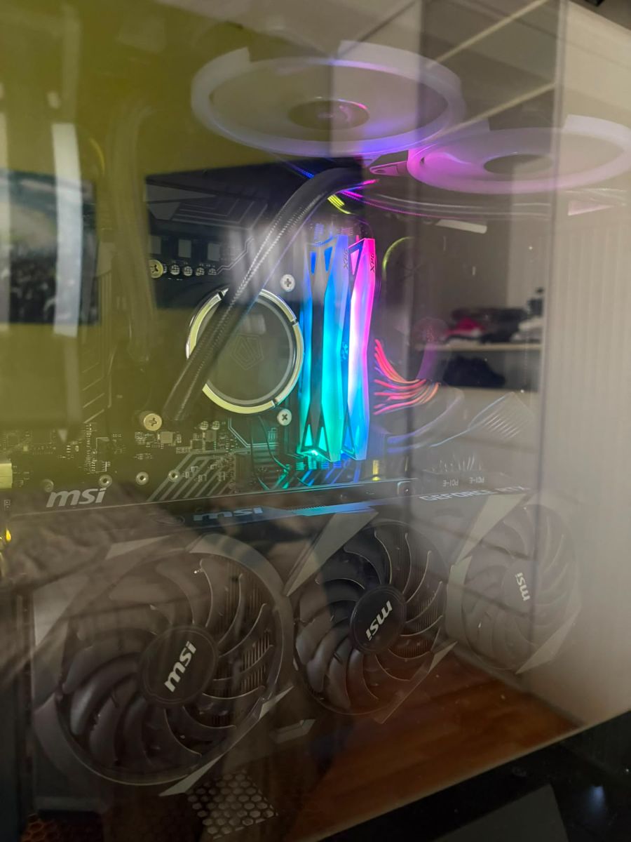 NUEVA PC GAMER COMPLETA intel i7 9700k + RTX 3080 + 16gb ram + 1,5TB