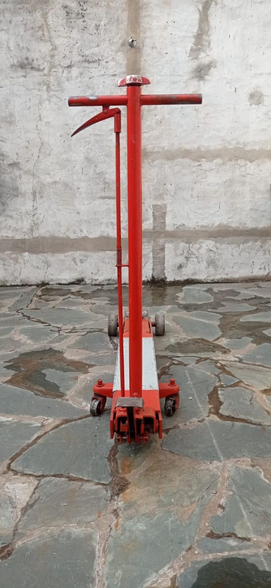 Crique carro largo pesado 5 toneladas Dos Muñecos
