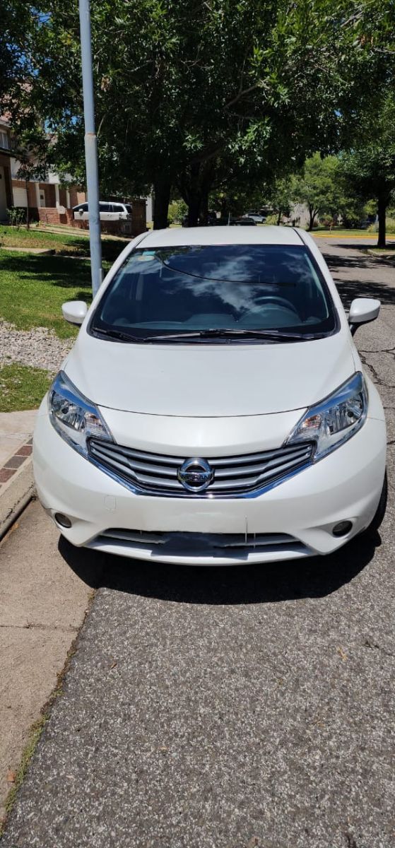 🚗 VENDO NISSAN NOTE SENSE (2018) con GNC – ¡EXCELENTE ESTADO Y SÚPER ECONÓMICO!