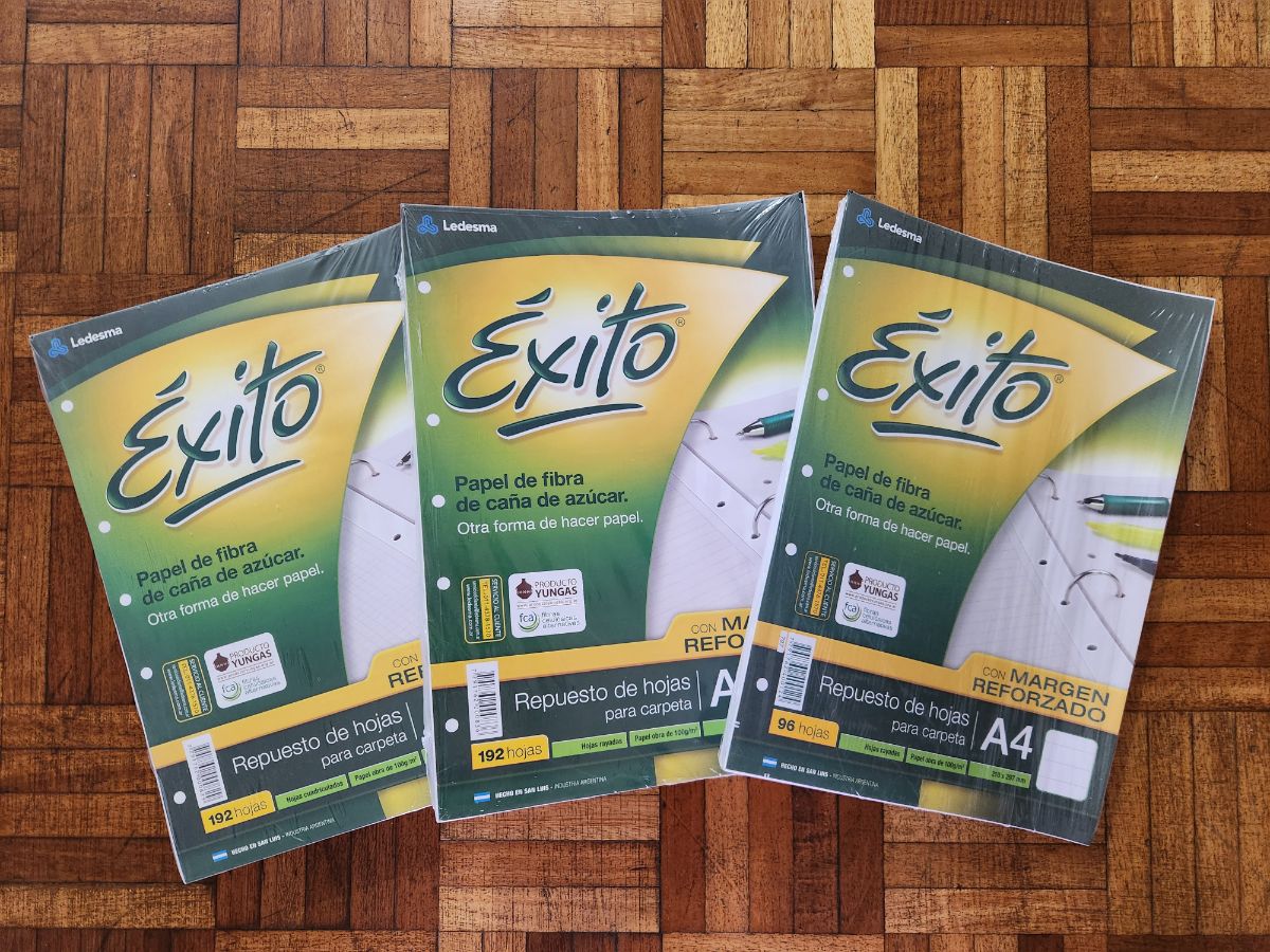 Hojas cuadriculadas y Hojas rayadas (Éxito)