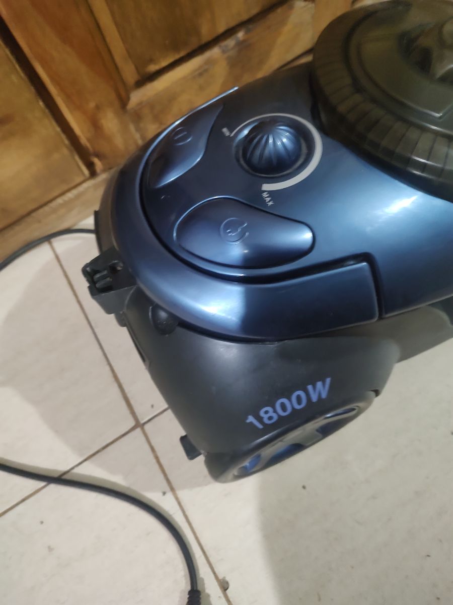 Aspiradora arma funcionando