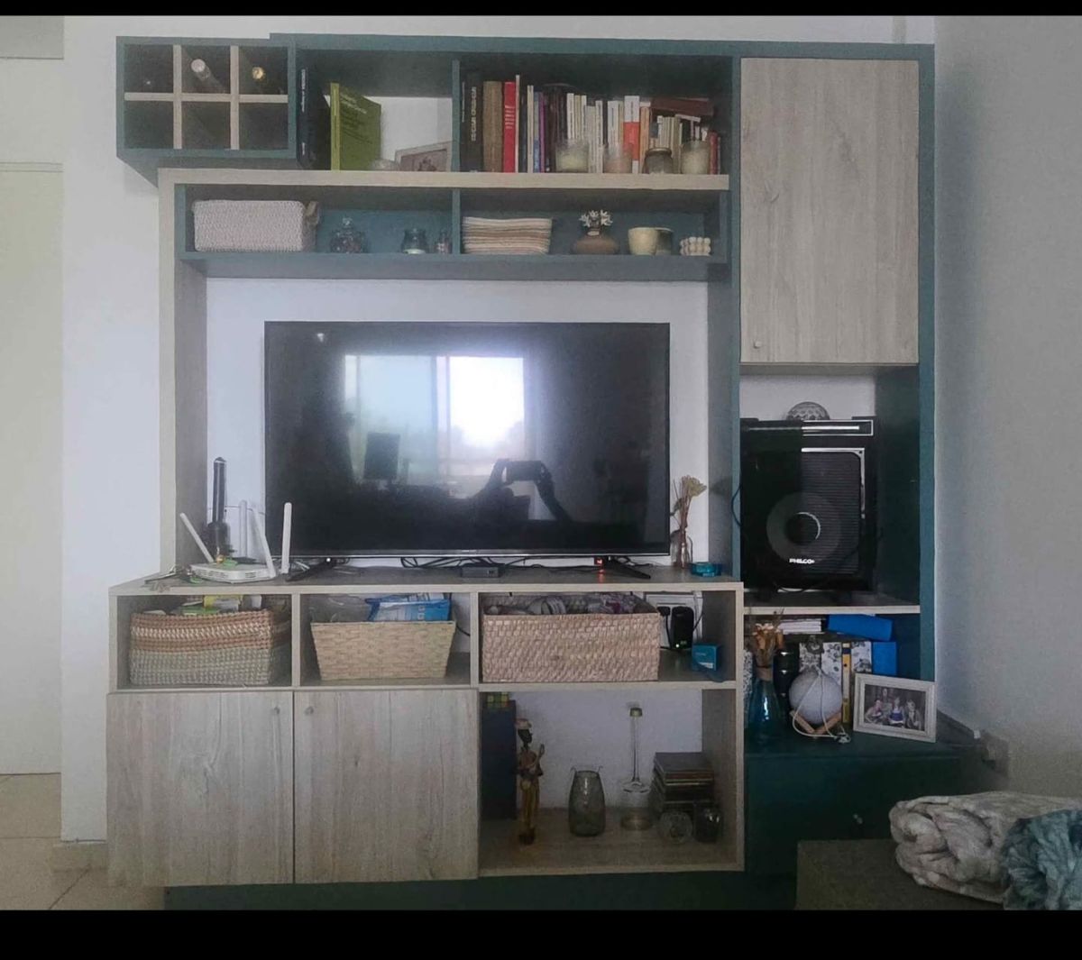 Modular- Rack TV