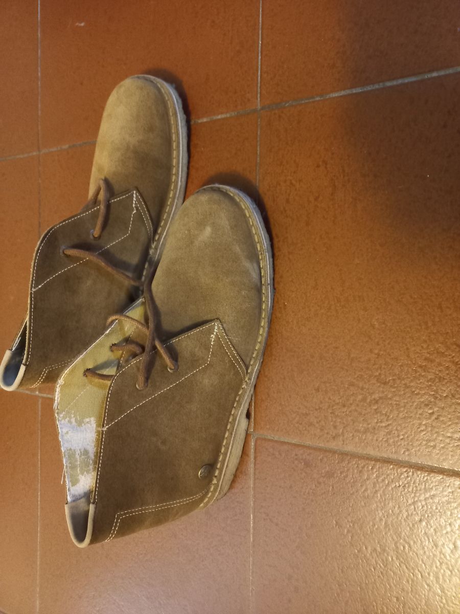 Zapatos bota baja de gamuza