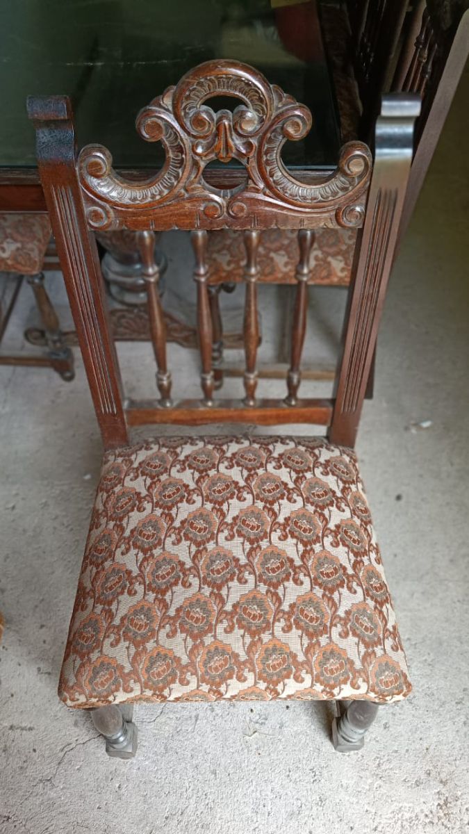 JUEGO DE COMEDOR ANTIGUO TALLADO