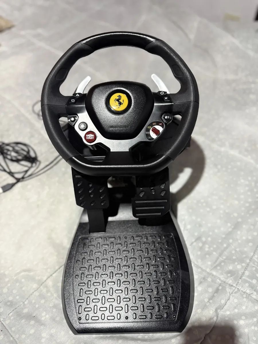 Volante De Carreras Thrustmaster T80 Ferrari 488 Gtb Ps4/pc