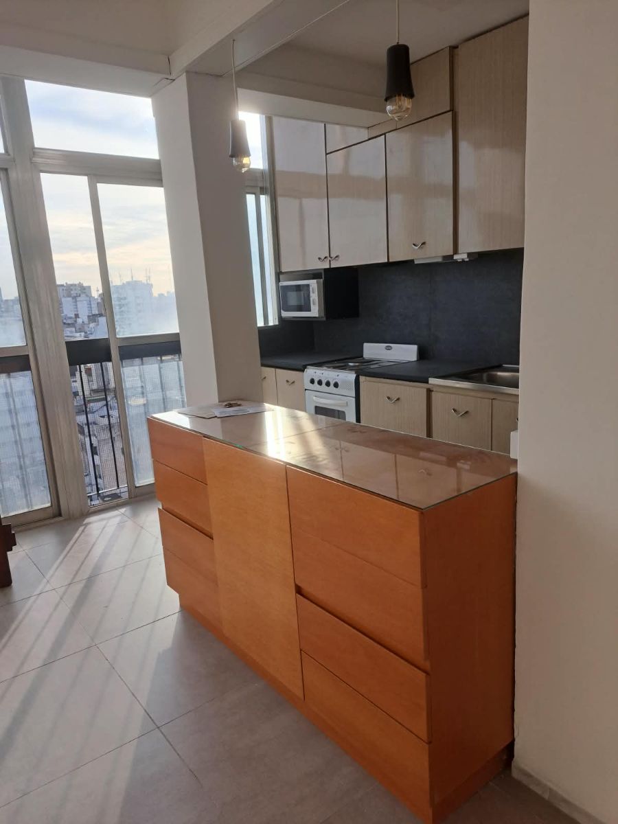 DUEÑO VENDE DEPARTAMENTO 2 AMBIENTES EN BALVANERA PISO 14