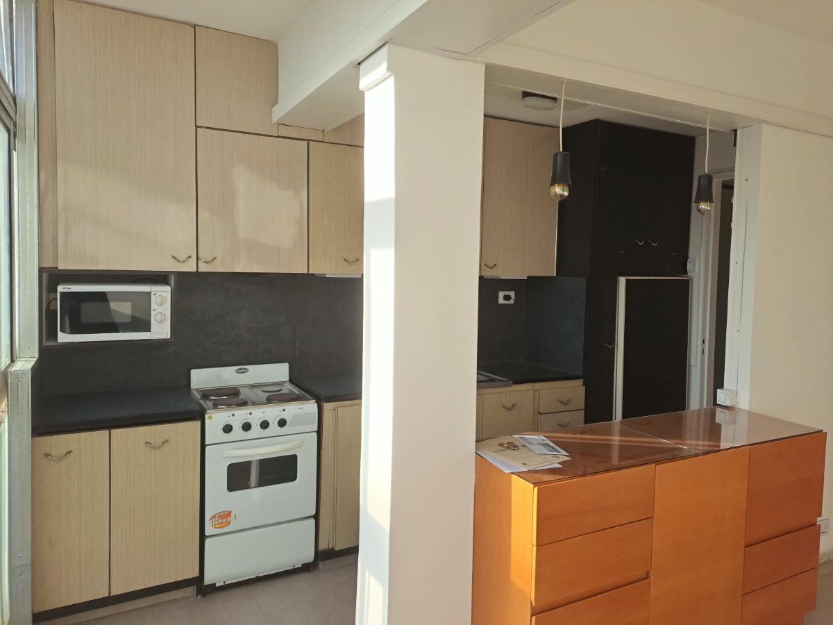 DUEÑO VENDE DEPARTAMENTO 2 AMBIENTES EN BALVANERA PISO 14