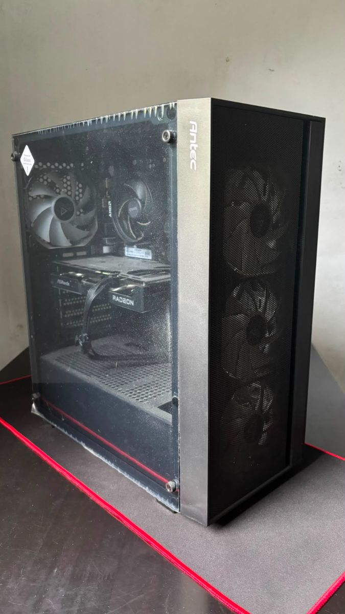 Pc Gamer Amd Ryzen 5 7600 + Rx 9060 Xt 16gb 5 Meses De Uso (Usado)