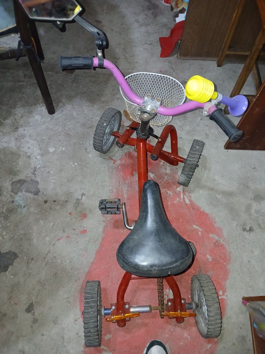 cuatri a pedal para niños 40.000$ soy de Claypole