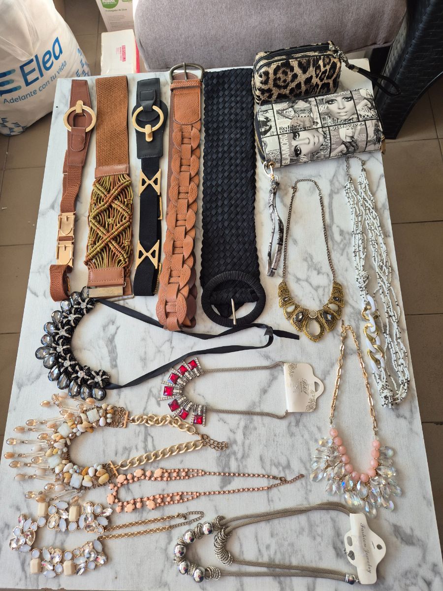 LIQUIDO BIJOUTERIE Y ACCESORIOS HASTA ACABAR STOCK