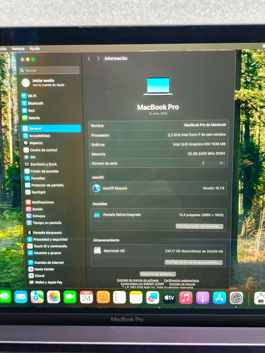 Macbook Pro A1990 I7 32gb Ram Radeon 4gb Ssd256gb 15.4 pulgadas + GARANTIA