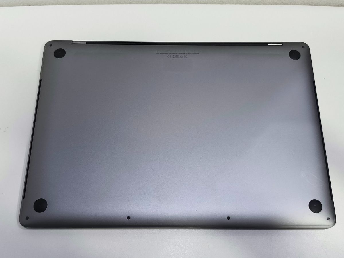 Macbook Pro A1990 I7 32gb Ram Radeon 4gb Ssd256gb 15.4 pulgadas + GARANTIA