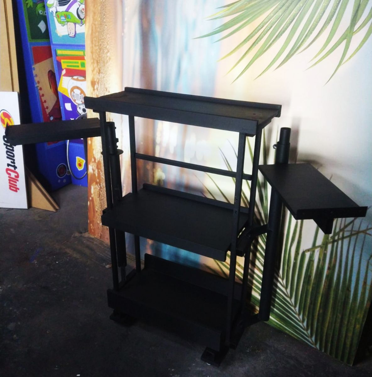 MESA MULTIUSO CON RUEDAS