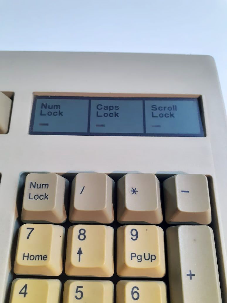 TECLADO DIN - impecabe - generico