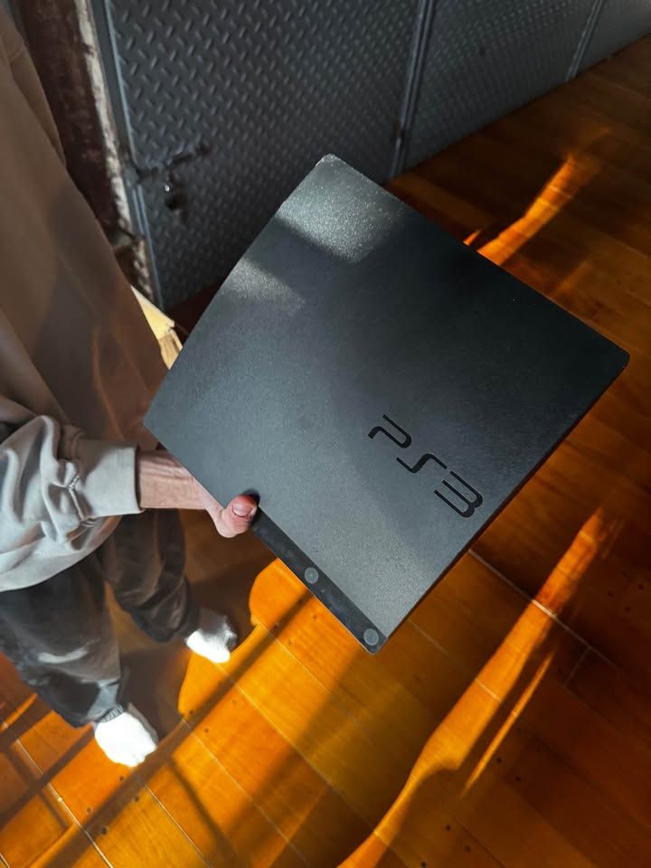 PS3 Slim Original + Control Original