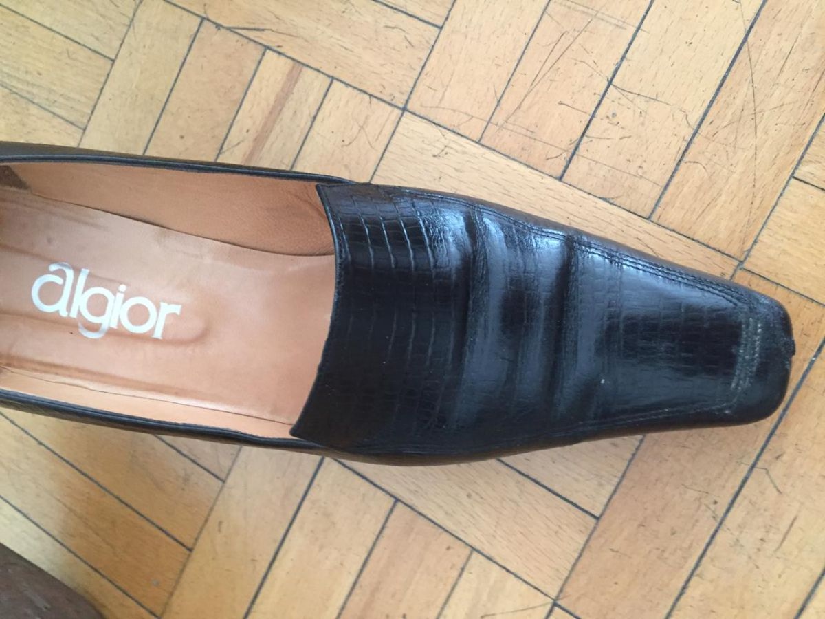 ZAPATOS DE DAMA Nº 39 NEGROS