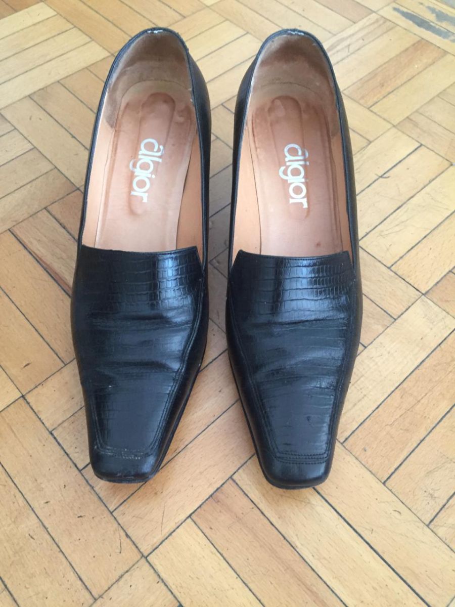 ZAPATOS DE DAMA Nº 39 NEGROS