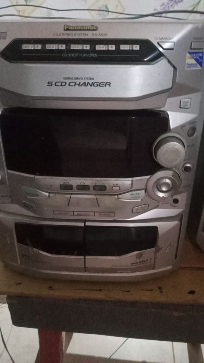 Equipo Panasonic 5 cd changermmcon parlante