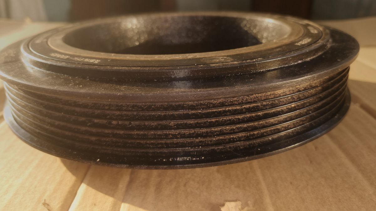 Polea De Cigüeñal Ford Ranger 3.0 Original(usad Como Nuevo)