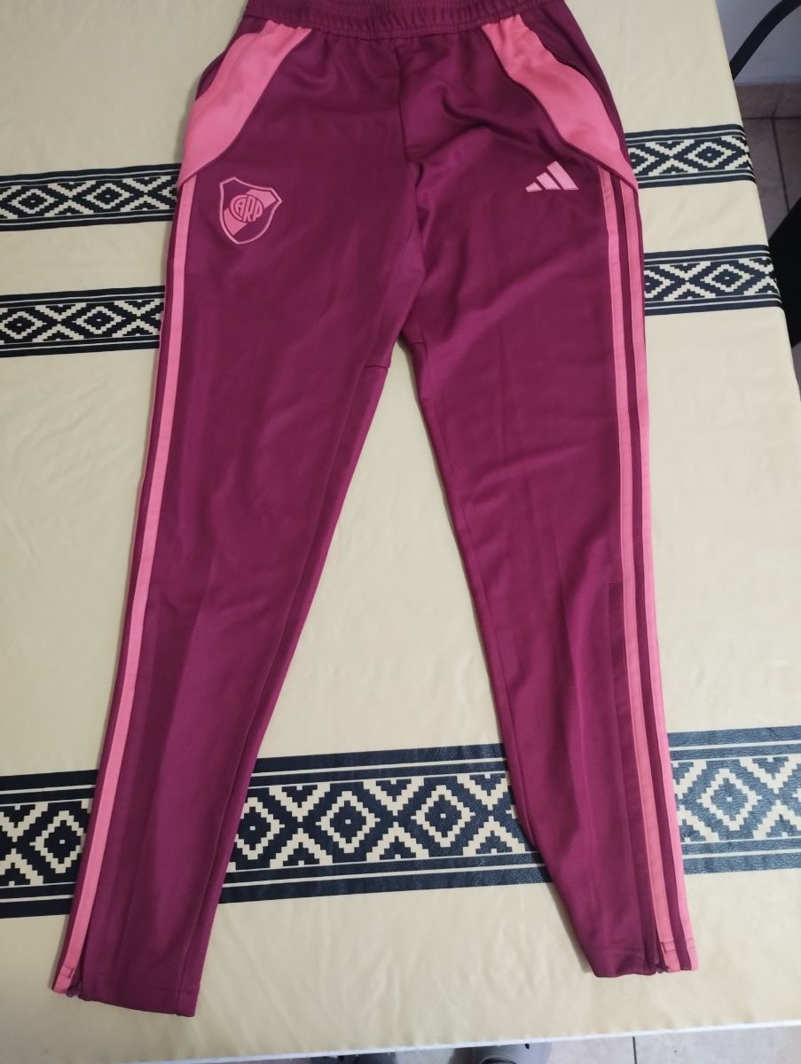 Conjunto Adidas original de River