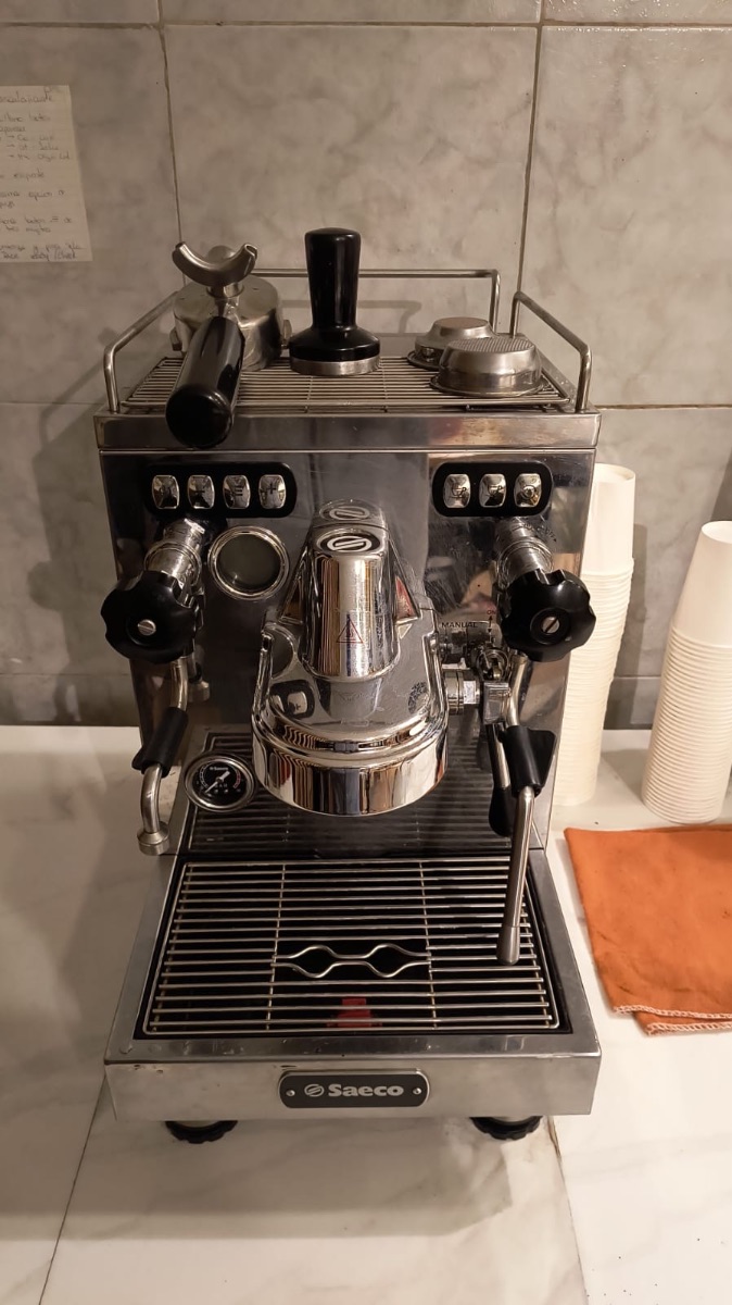 Cafetera profesional Saeco SE50 con molinillo